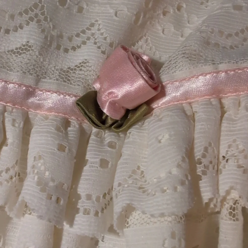 80s Vintage Cinderella union made white Lace Ruffle Satin‎ Girls dress size 5